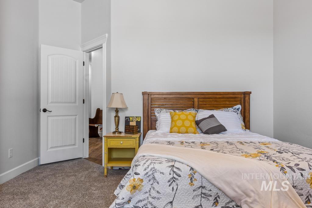 28279 Pearl Road Parma, ID 83660 - Photo 34 of 46 Carpeted bedroom with baseboards