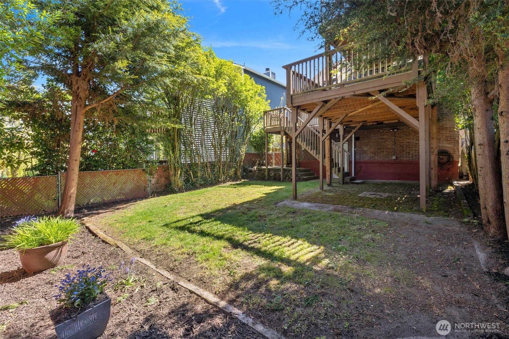 712 North 64th Street Seattle, WA 98103 - Photo 28 of 40 Gallery Image 28