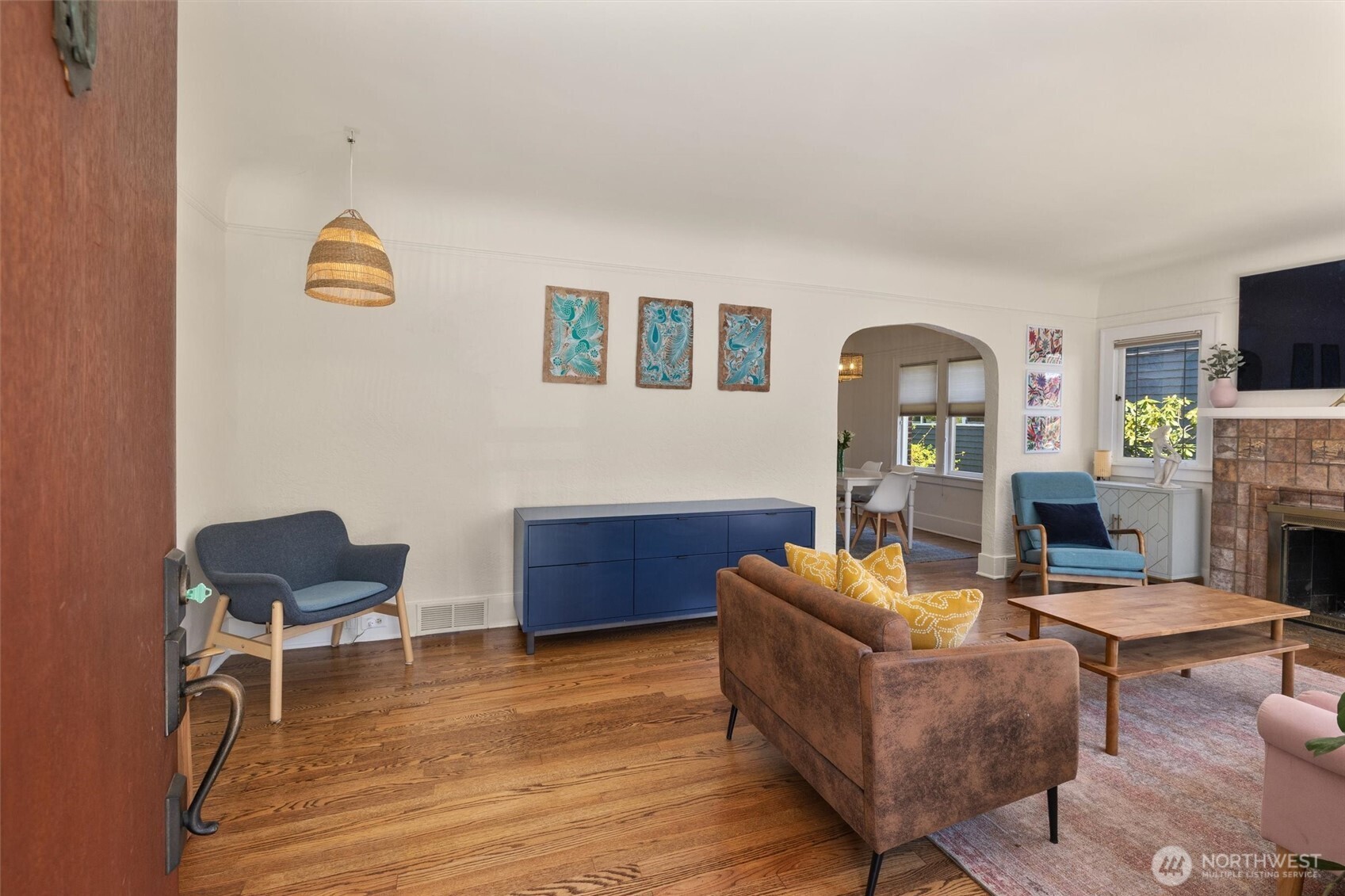 712 North 64th Street Seattle, WA 98103 - Photo 3 of 40 Gallery Image 3