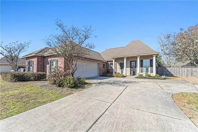 $2,500 | 20175 Long Lake Drive, Hammond, LA 70403