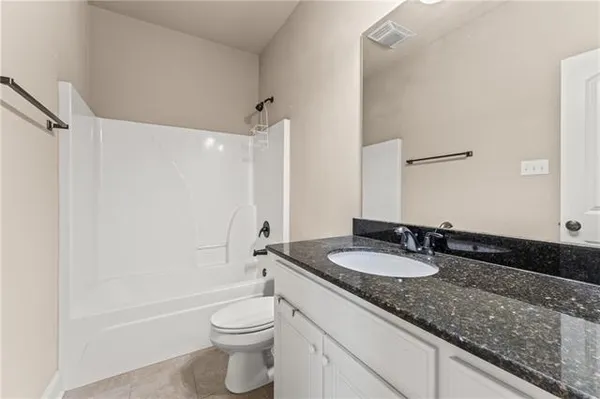 $2,300 | 20175 Long Lake Drive, Hammond, LA 70403