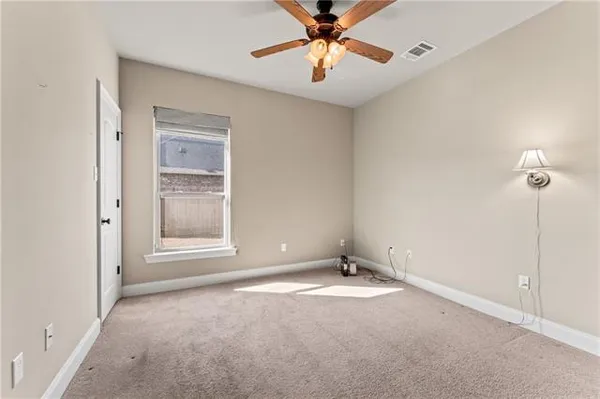 $2,300 | 20175 Long Lake Drive, Hammond, LA 70403