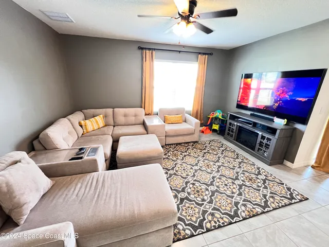 $2,550 | 919 Trinity Street, Rockledge, FL 32955