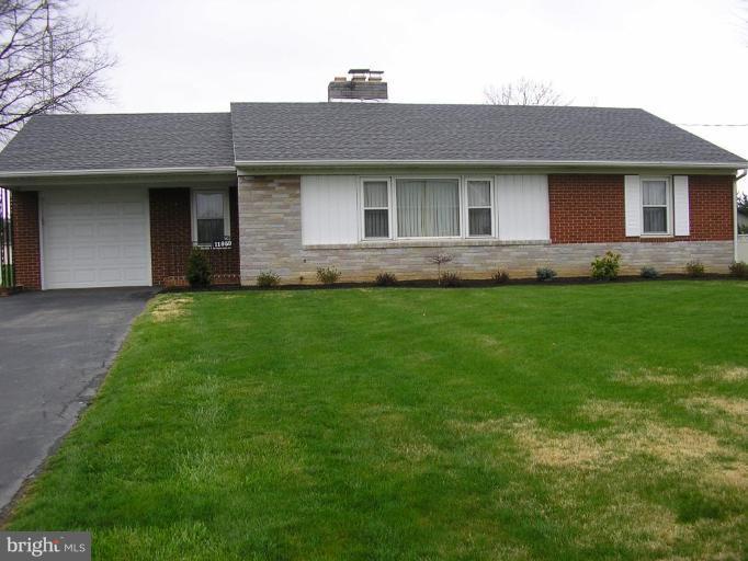 11959 Country Club Road Waynesboro, PA 17268 - Photo 1 of 10 Exterior (Main)