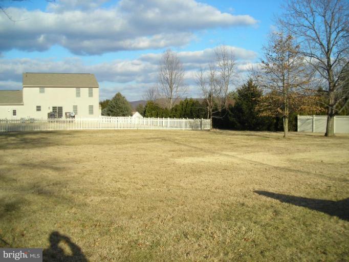 11959 Country Club Road Waynesboro, PA 17268 - Photo 2 of 10 Exterior #2