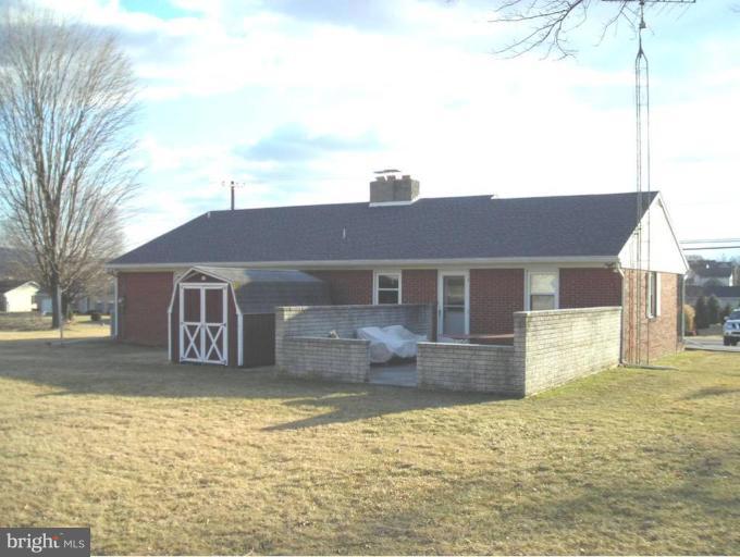 11959 Country Club Road Waynesboro, PA 17268 - Photo 3 of 10 Exterior (Rear)