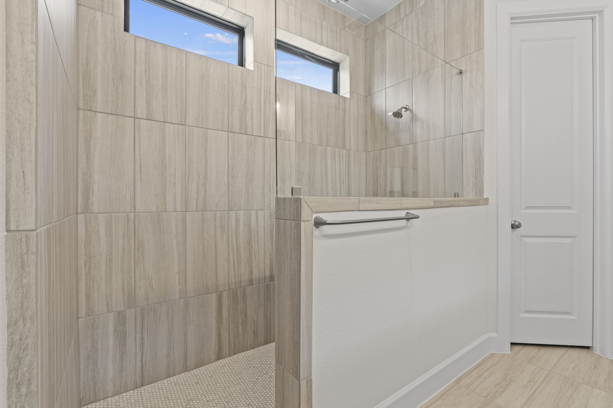 2718 Cottage Place Rosharon, TX 77583 - Photo 8 of 26 Primary shower