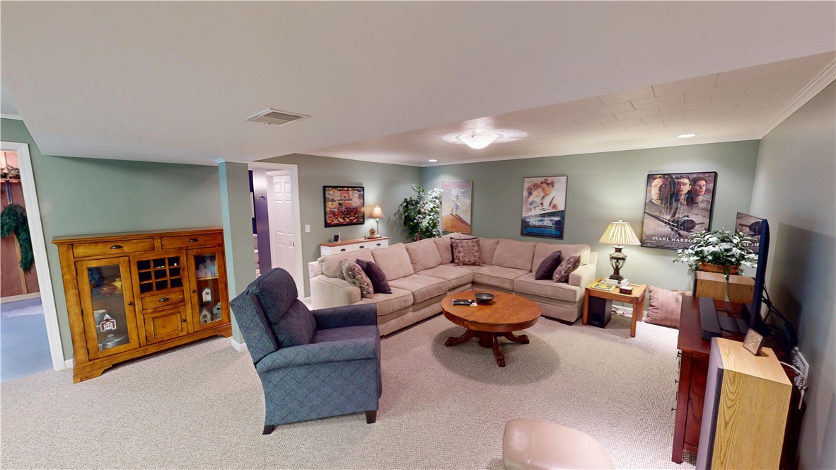 821 South Cedar Hill Drive Decatur, IL 62521 - Photo 23 of 33