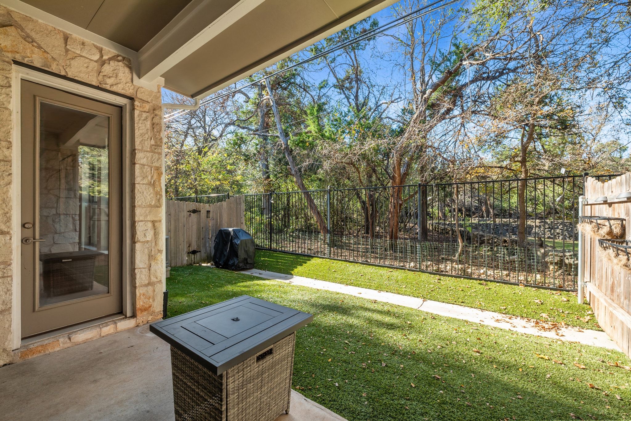 4323 Spicewood Springs Road, Unit 9 Austin, TX 78759 - Photo 29 of 31 Outdoor space backing to green space
