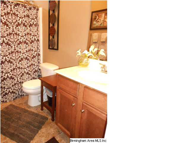 1191 Grants Way Birmingham, AL 35210 - Photo 13 of 28
