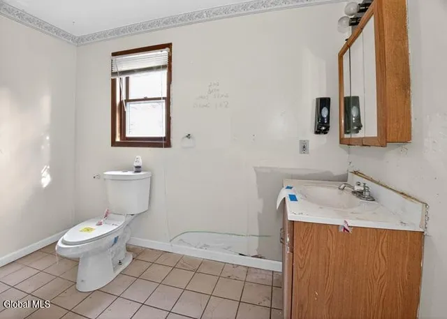 $190,000 | 1087 Davis Terrace, Schenectady, NY 12303