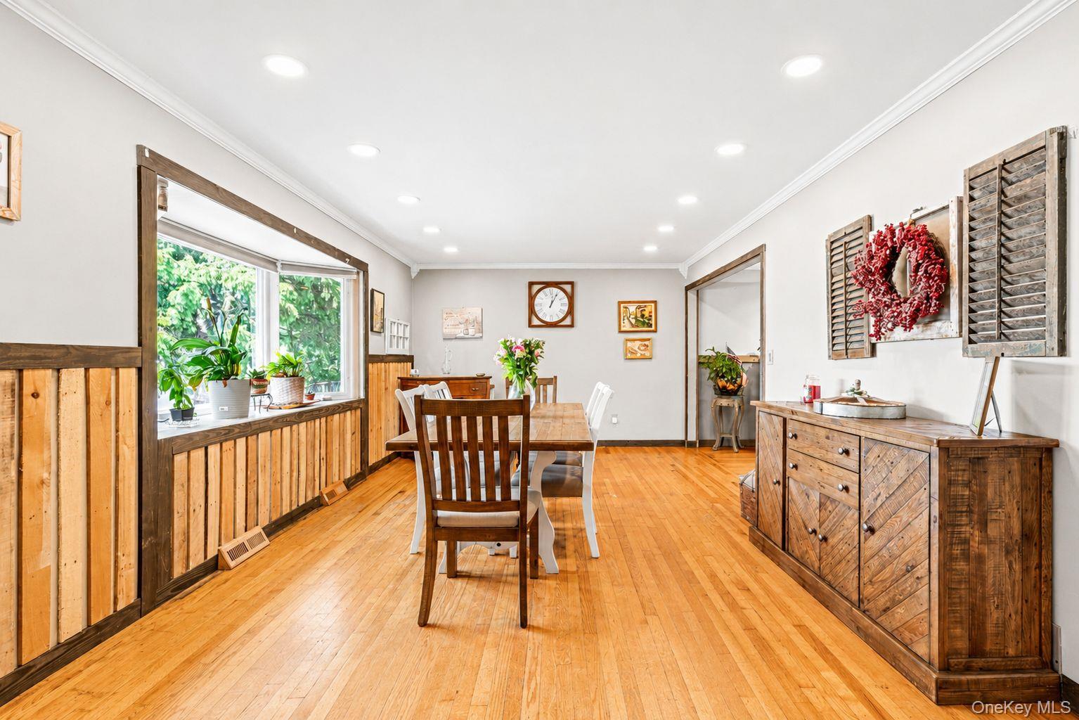 24 Walnut Street Chester, NY 10918 - Photo 7 of 28