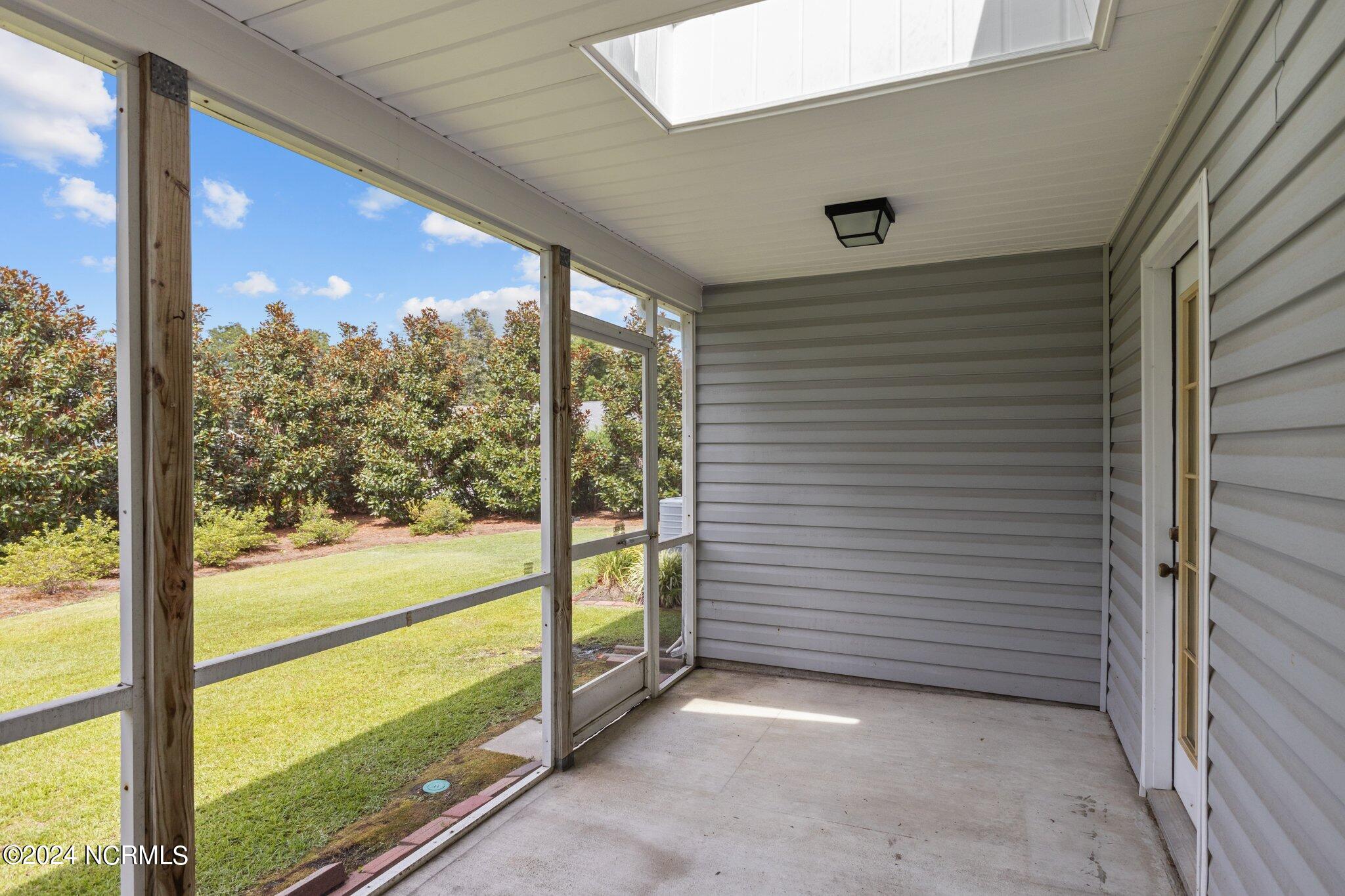 303 Barbour Road, Unit 1102 Morehead City, NC 28557 - Photo 29 of 44 Screened Porch