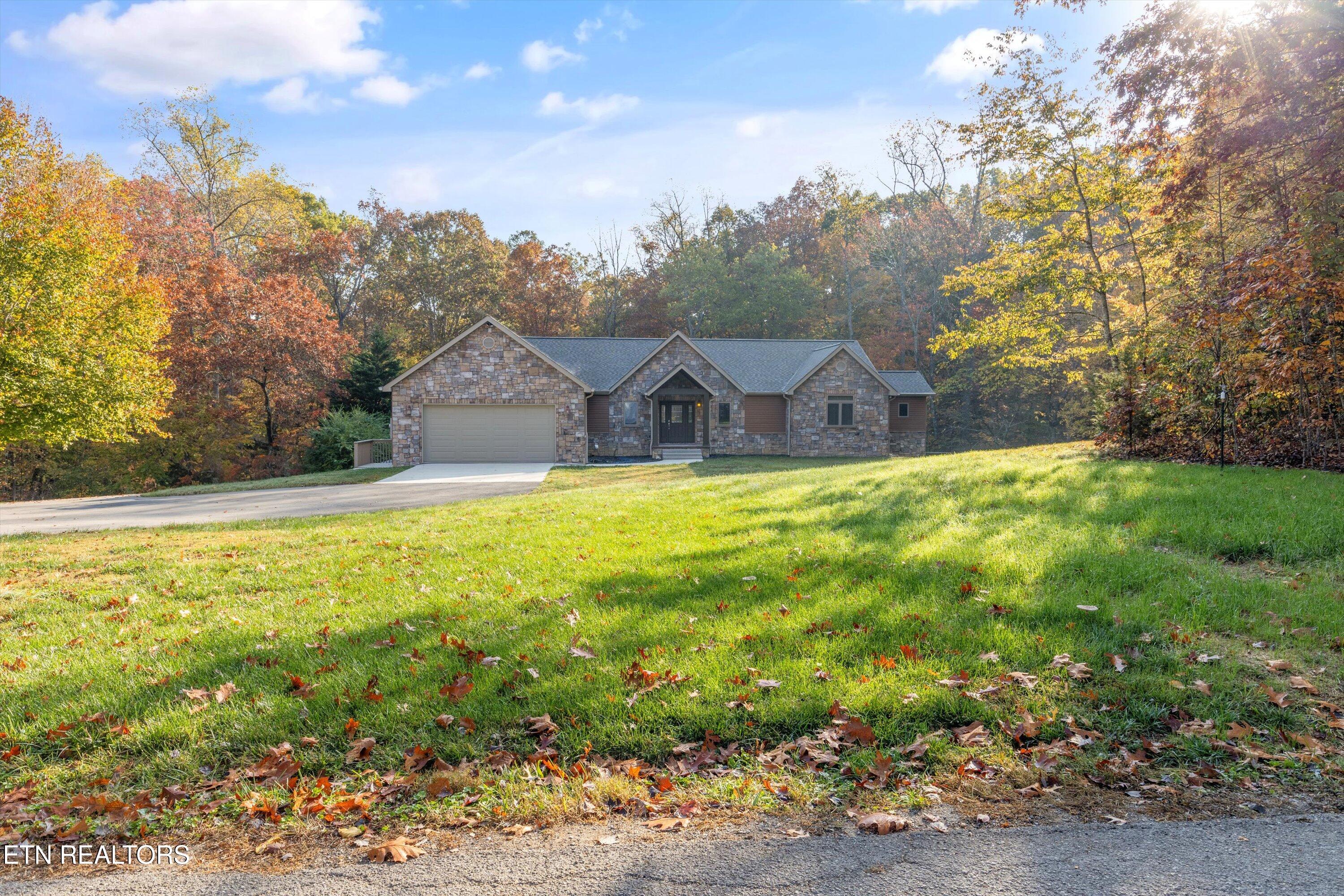 367 Rogers Ridge Road Kingston, TN 37763 - Photo 2 of 31 01-367 Rogers Ridge Rd-14