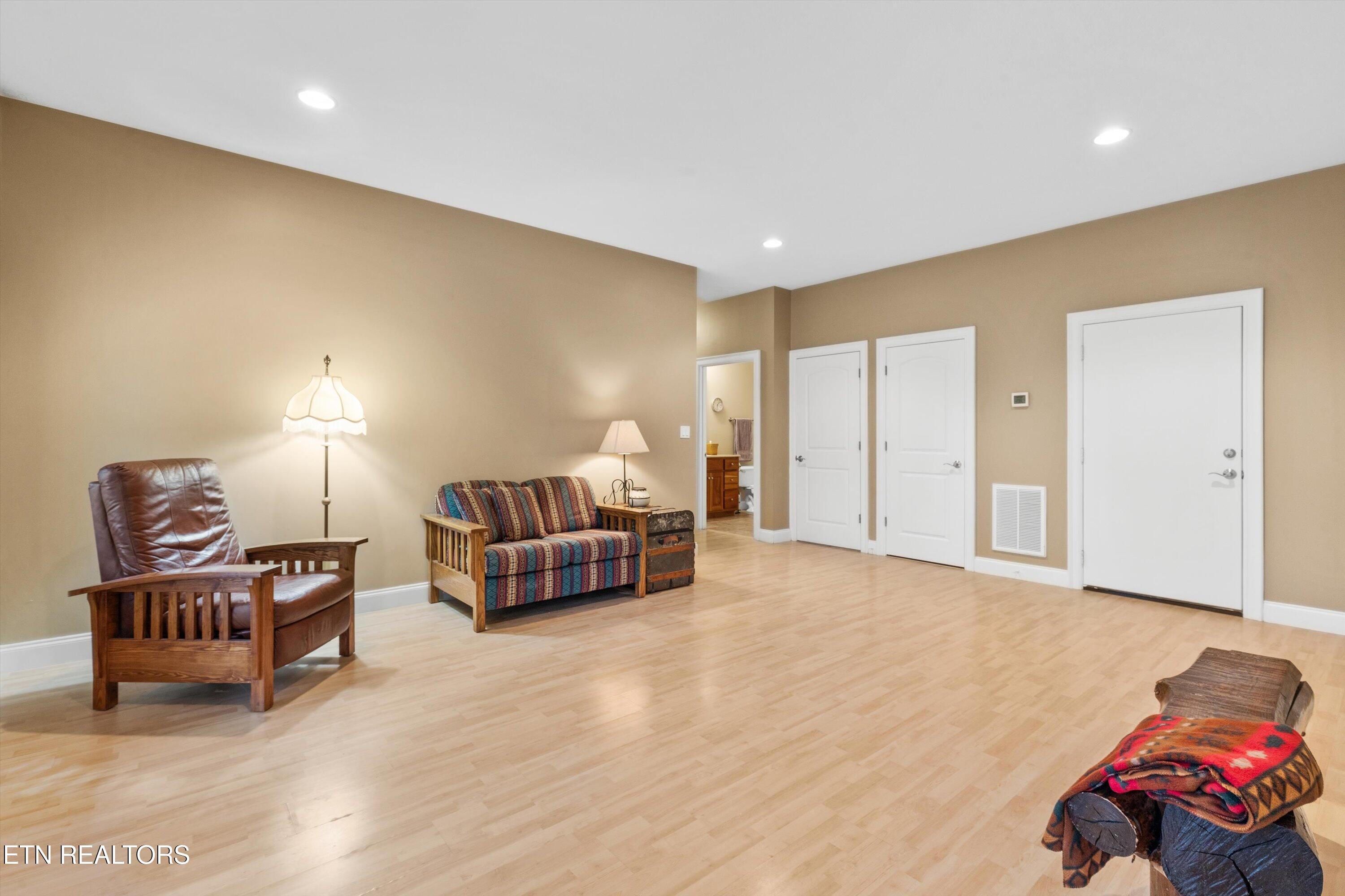 367 Rogers Ridge Road Kingston, TN 37763 - Photo 24 of 31 24-367 Rogers Ridge Rd-21