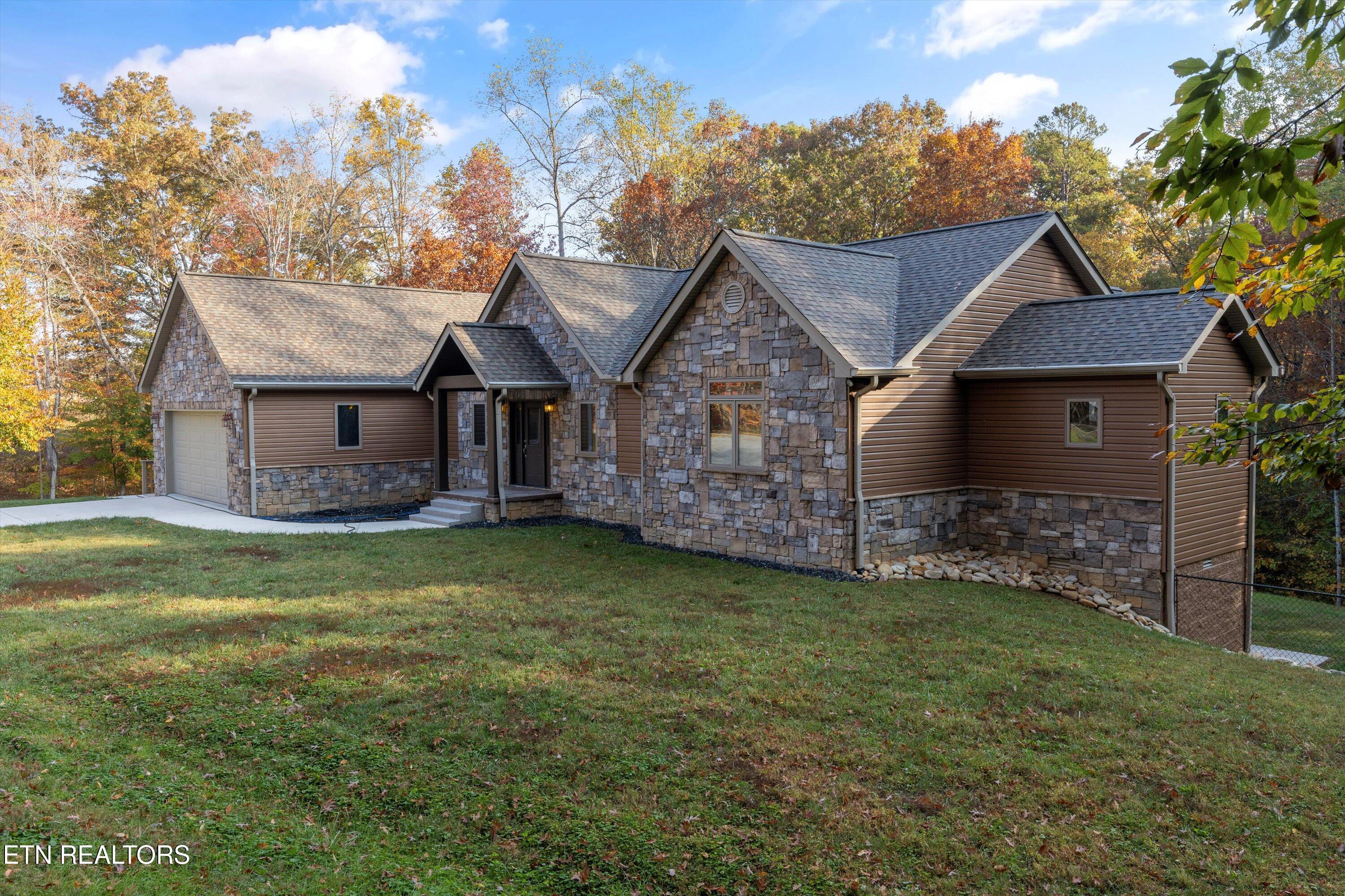 367 Rogers Ridge Road Kingston, TN 37763 - Photo 3 of 31 02-367 Rogers Ridge Rd-06