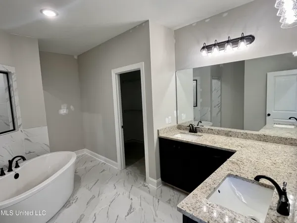 $489,900 | 4789 Bakers Trail, Nesbit, MS 38651