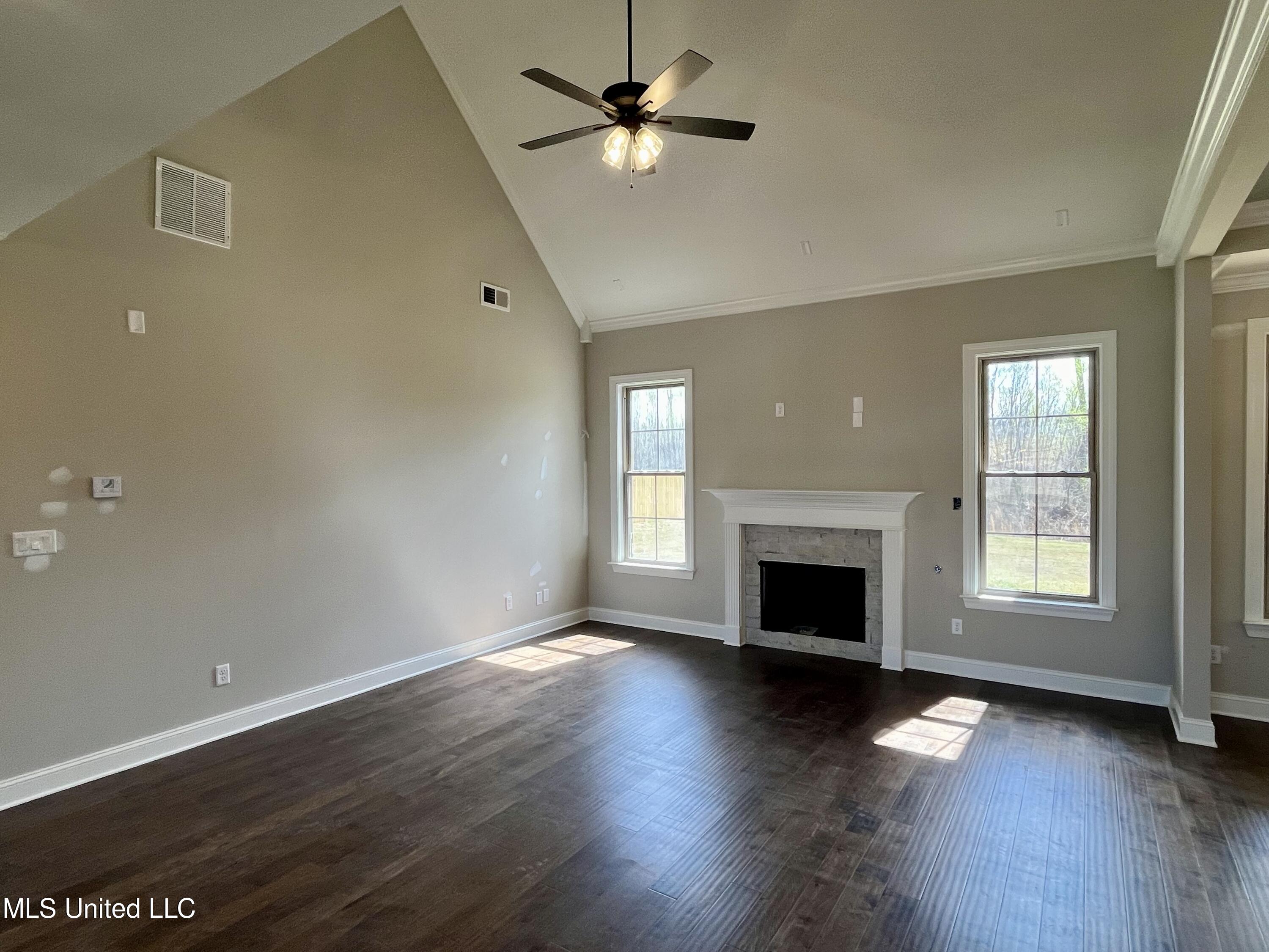 4789 Bakers Trail Nesbit, MS 38651 - Photo 7 of 23 IMG_3468