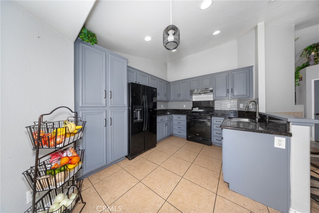 2294 North Smoketree Avenue Rialto, CA 92377 - Photo 19 of 24