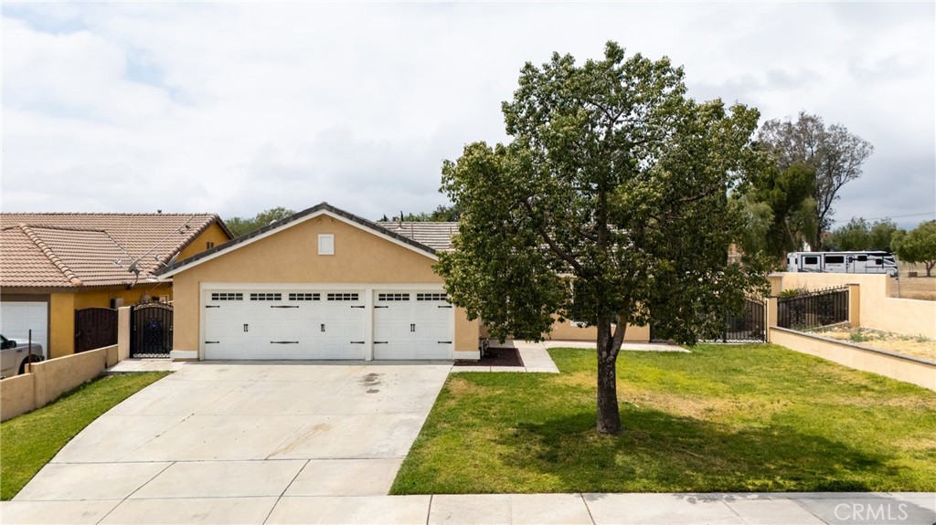 2294 North Smoketree Avenue Rialto, CA 92377 - Photo 5 of 24