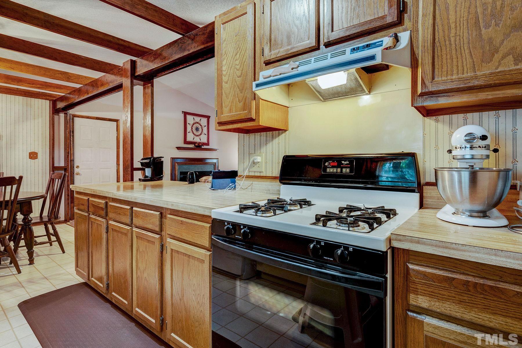 4424 Surry Ridge Circle Apex, NC 27539 - Photo 14 of 32 Gallery Image 14