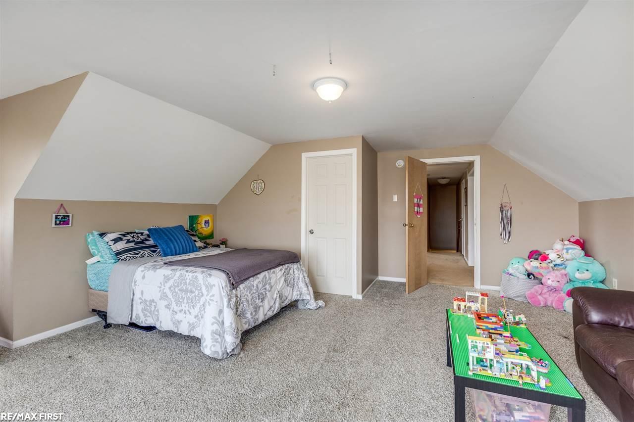 9938 Weber Road Columbus, MI 48063 - Photo 19 of 28 50012356-19.JPG