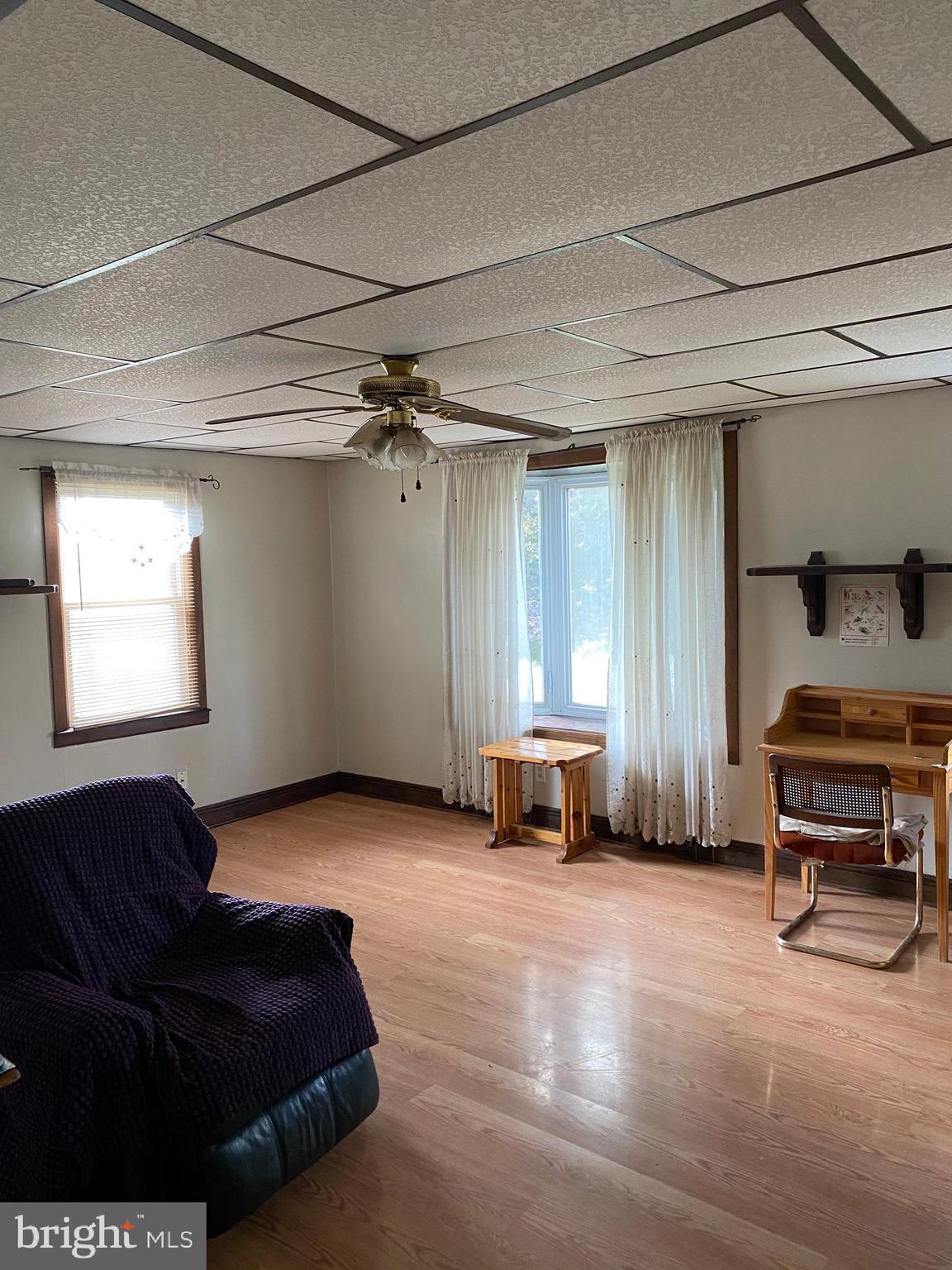 171 Valley Road Birdsboro, PA 19508 - Photo 8 of 17 Living Room