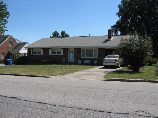 3315 Frontier Road Northwest Roanoke, VA 24012 - Photo 1 of 3 001