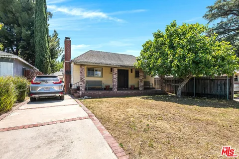 $875,000 | 15144 Morrison Street, Sherman Oaks, CA 91403