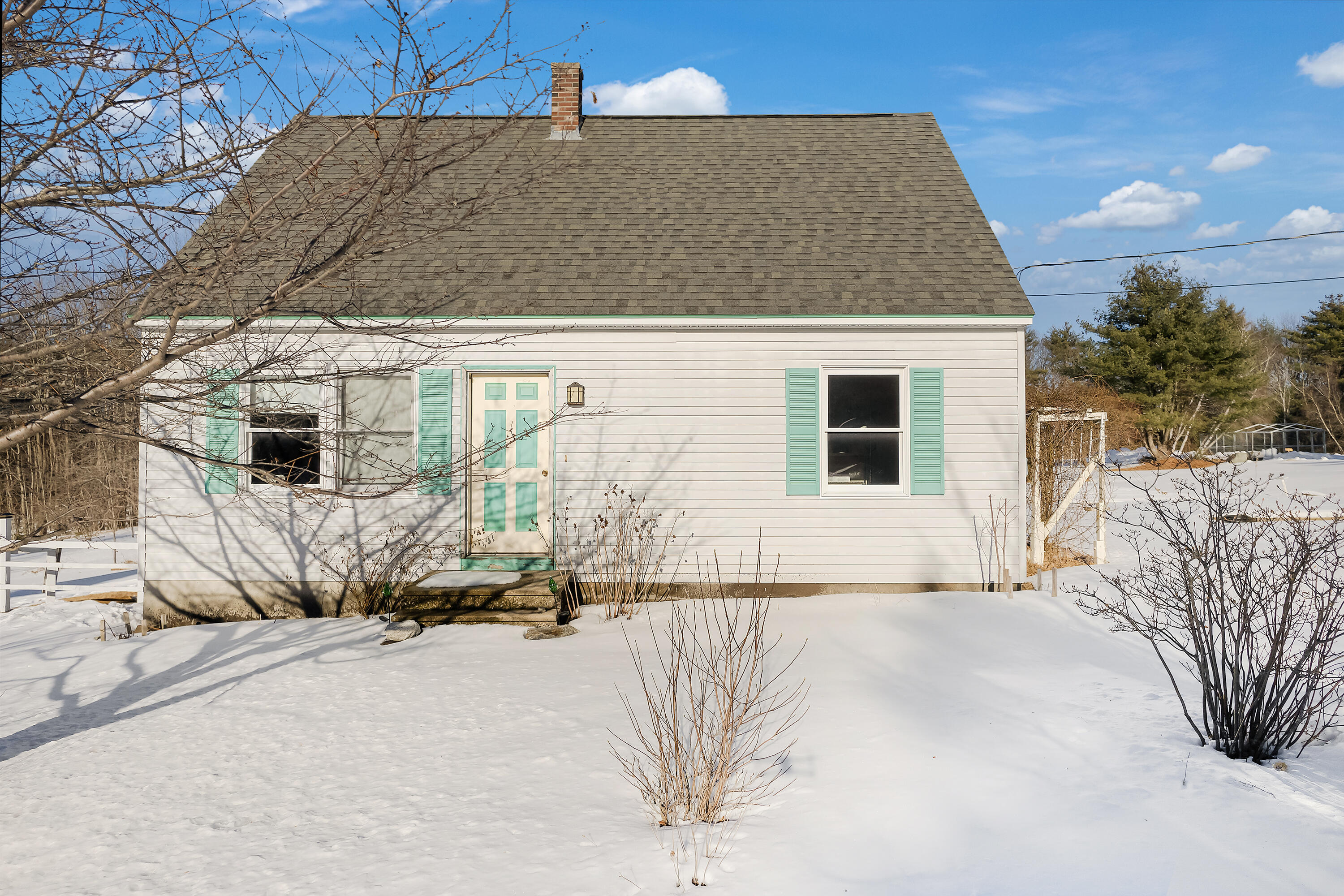 440 Hackett Road Auburn, ME 04210 - Photo 2 of 36 440 Hackett Rd_101