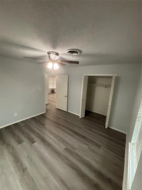 116 South 10th Street Sanger, TX 76266 - Photo 5 of 7 a view of a livingroom with wooden floor