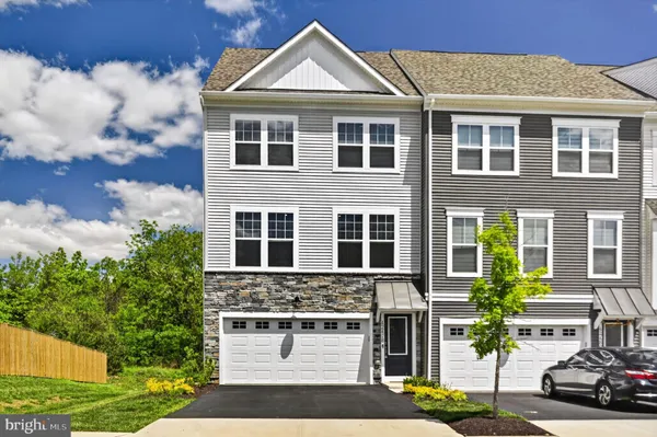 $749,900 | 42478 Invergordon Terrace, Sterling, VA 20166