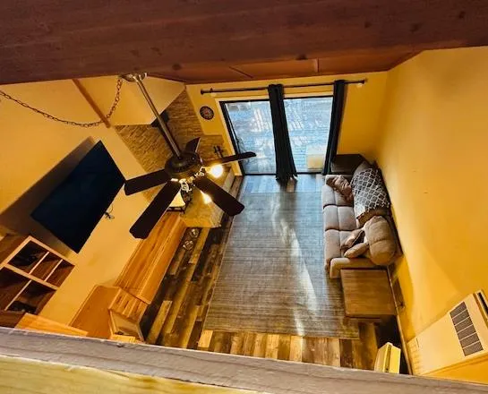 $279,000 | 40810 Oakwoods Lane, Shaver Lake, CA 93664