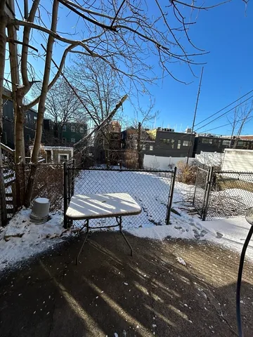 $2,600 | 279 Webster Street, Unit 2, Boston, MA 02128