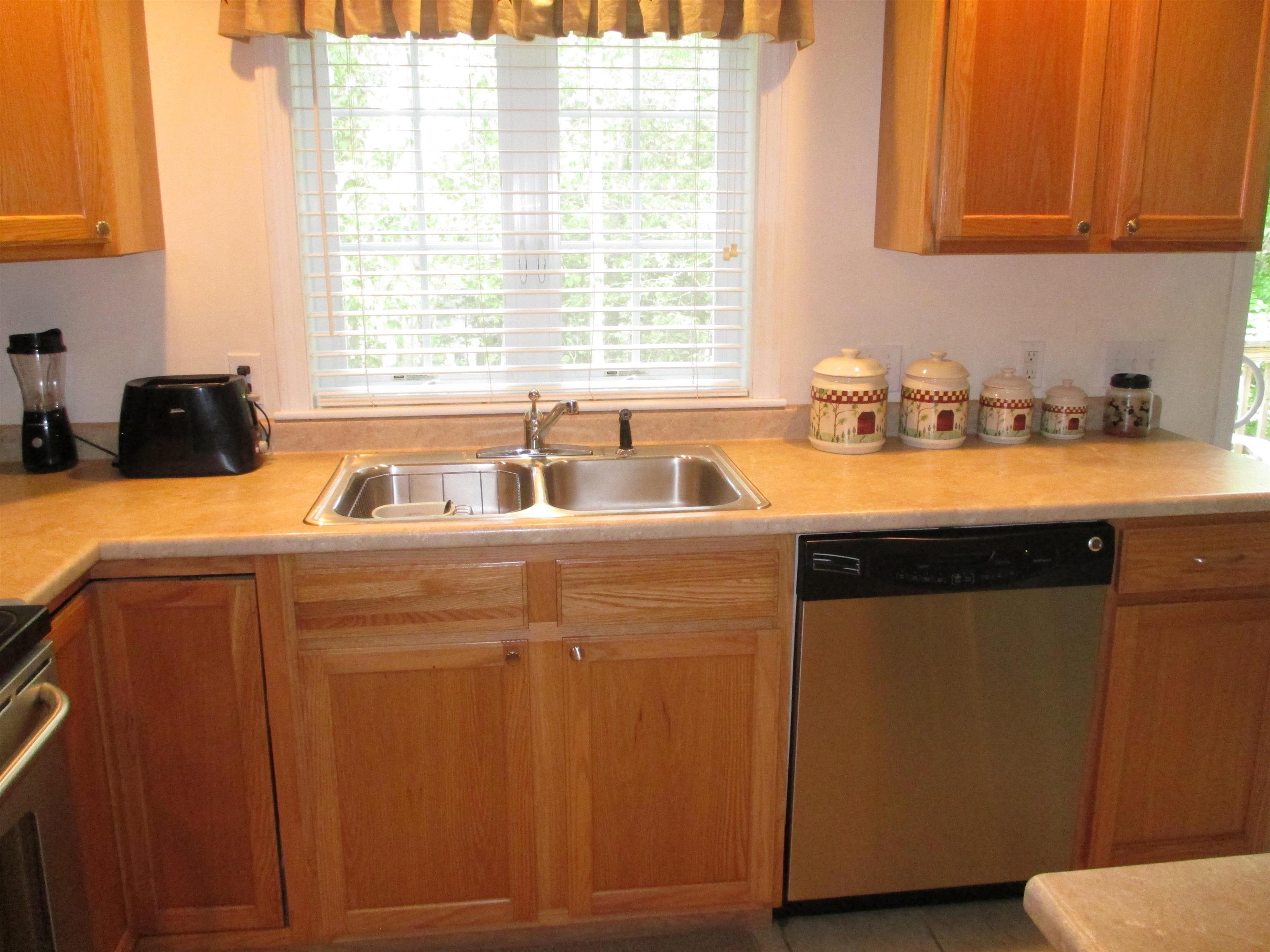 19 Split Rock Drive Rochester, NH 03839 - Photo 6 of 21