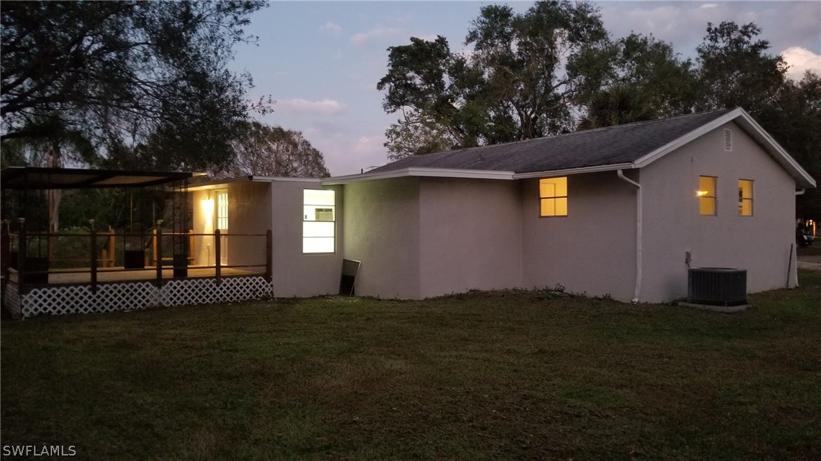 5720 Carter Road Fort Myers, FL 33905 - Photo 21 of 25 Gallery Image 21