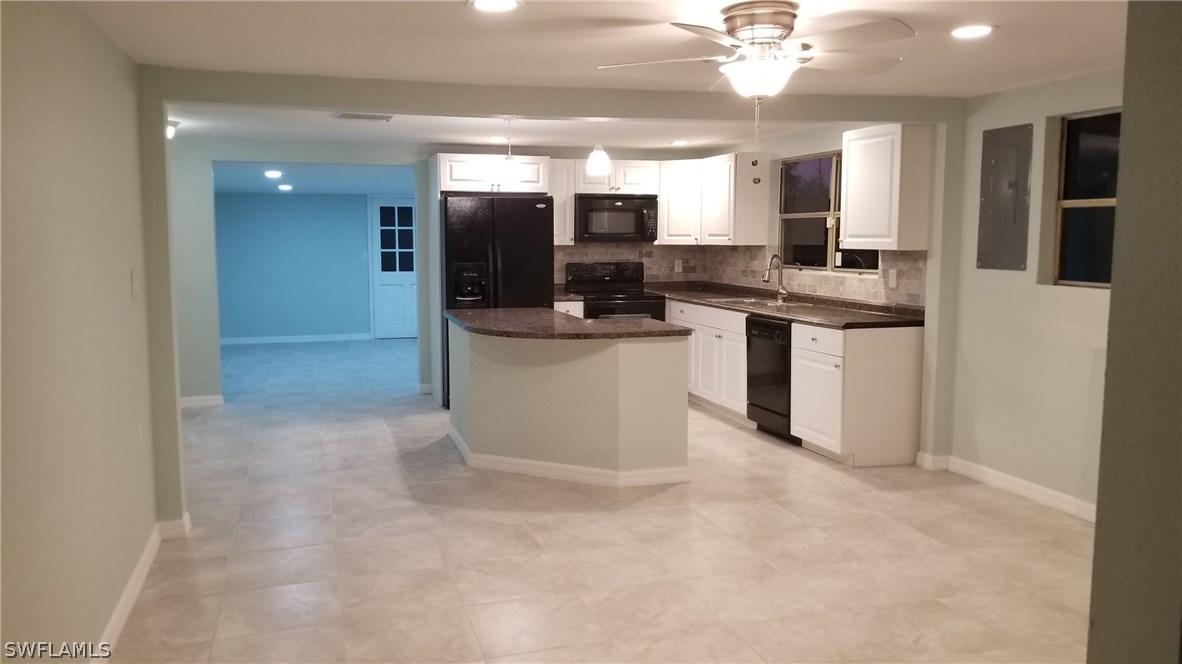 5720 Carter Road Fort Myers, FL 33905 - Photo 7 of 25 Gallery Image 7