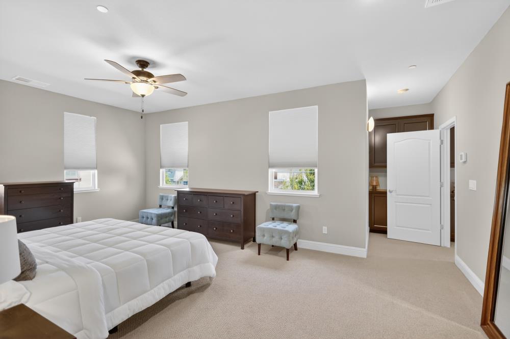 211 Rochdale Street Roseville, CA 95661 - Photo 49 of 66