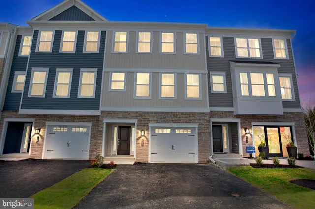 $3,175 | 403 Sadie Avenue, Lansdale, PA 19446