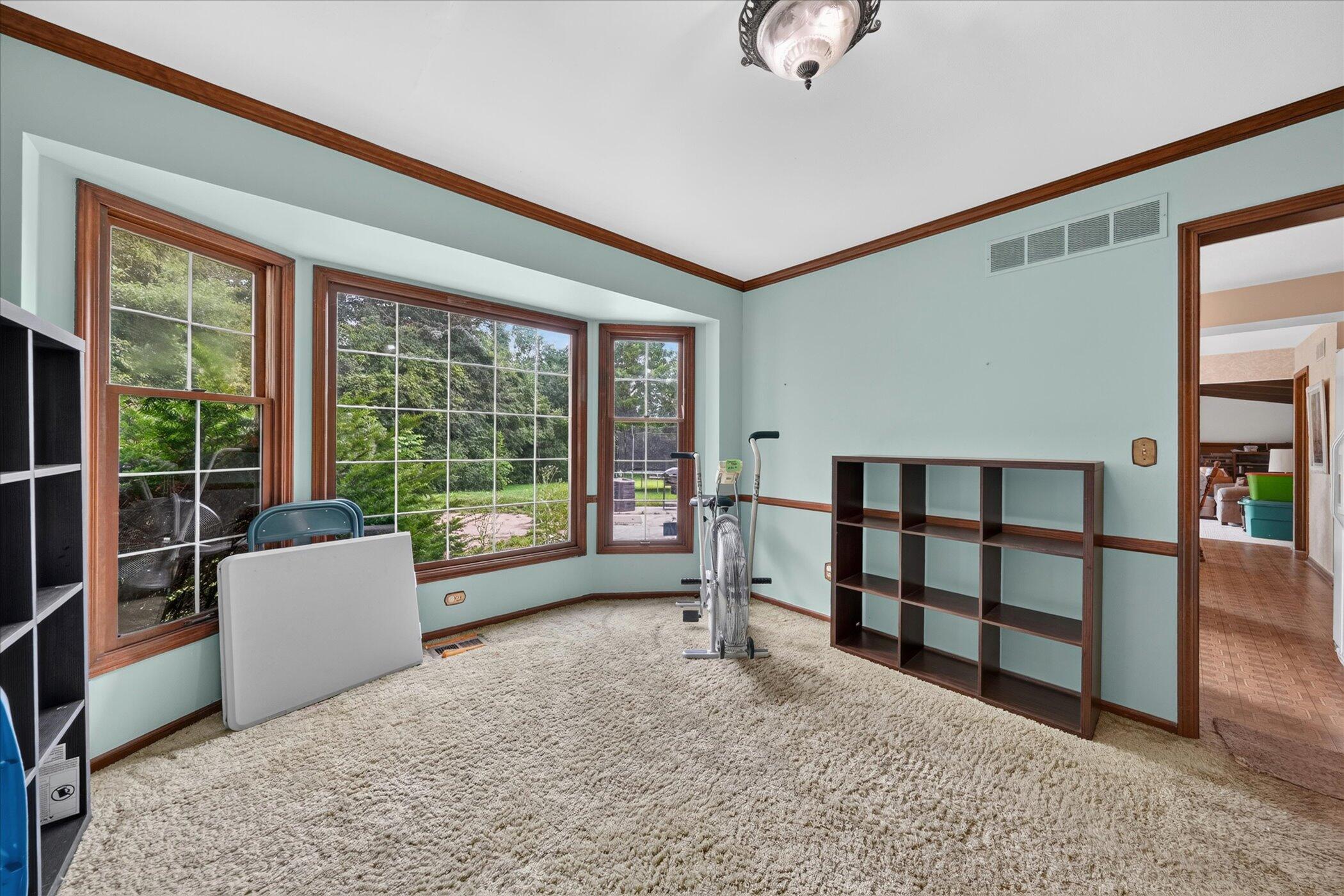 46168 Quail Ridge Court Plymouth, MI 48170 - Photo 18 of 40 18-46168-Quail-Ridge-Ct-Plymouth-WindowS