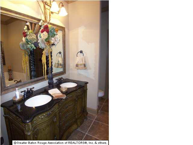 11110 Boardwalk Drive, Unit 29 Baton Rouge, LA 70816 - Photo 6 of 7