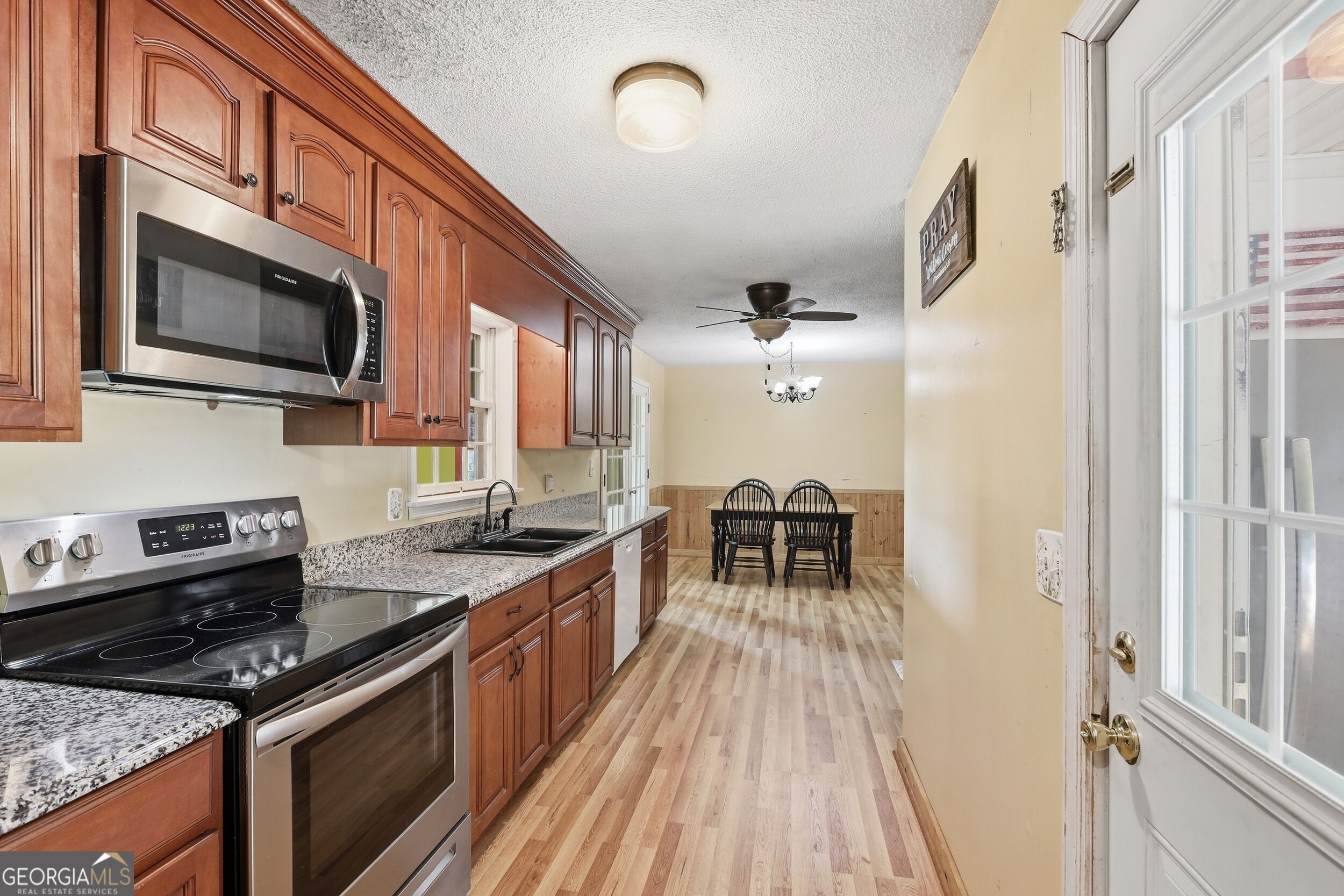 282 Wall Bridge Road Clarkesville, GA 30523 - Photo 13 of 38 Gallery Image 13
