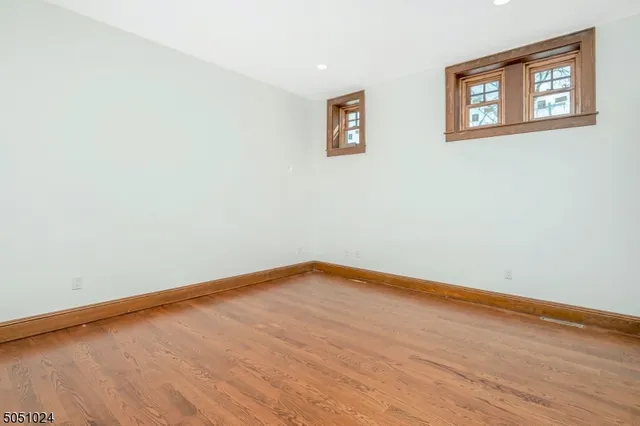 $6,500 | 10 Oak Street, Morristown, NJ 07960