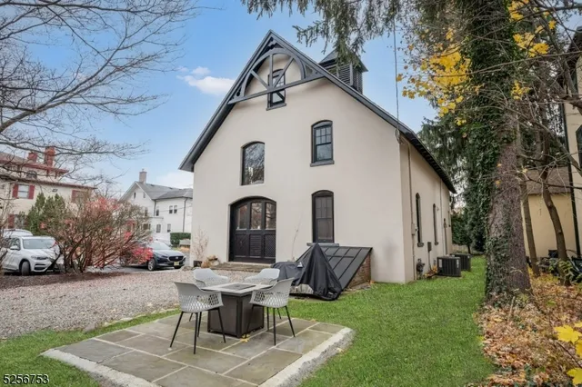 $6,500 | 10 Oak Street, Morristown, NJ 07960