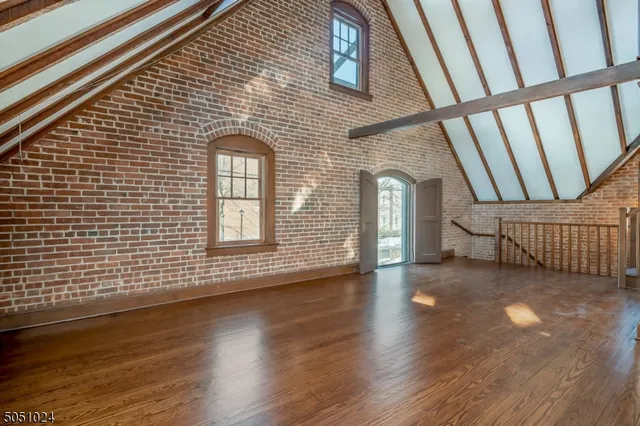 $6,500 | 10 Oak Street, Morristown, NJ 07960