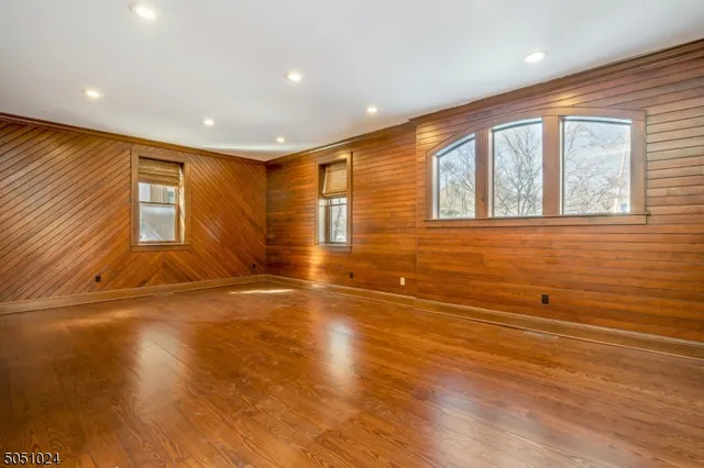 $6,500 | 10 Oak Street, Morristown, NJ 07960