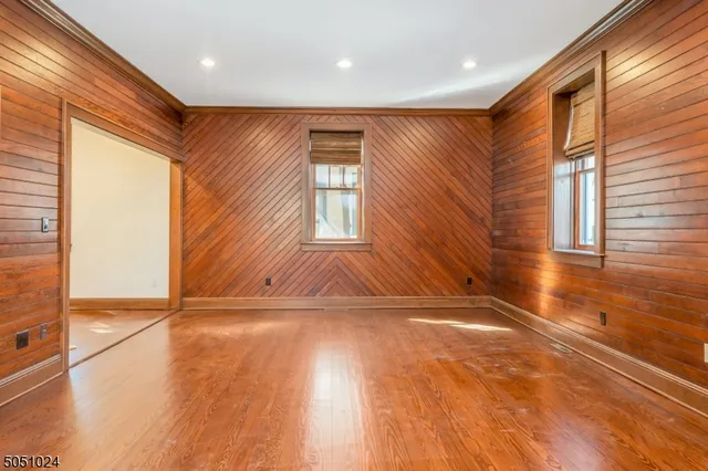 $6,500 | 10 Oak Street, Morristown, NJ 07960