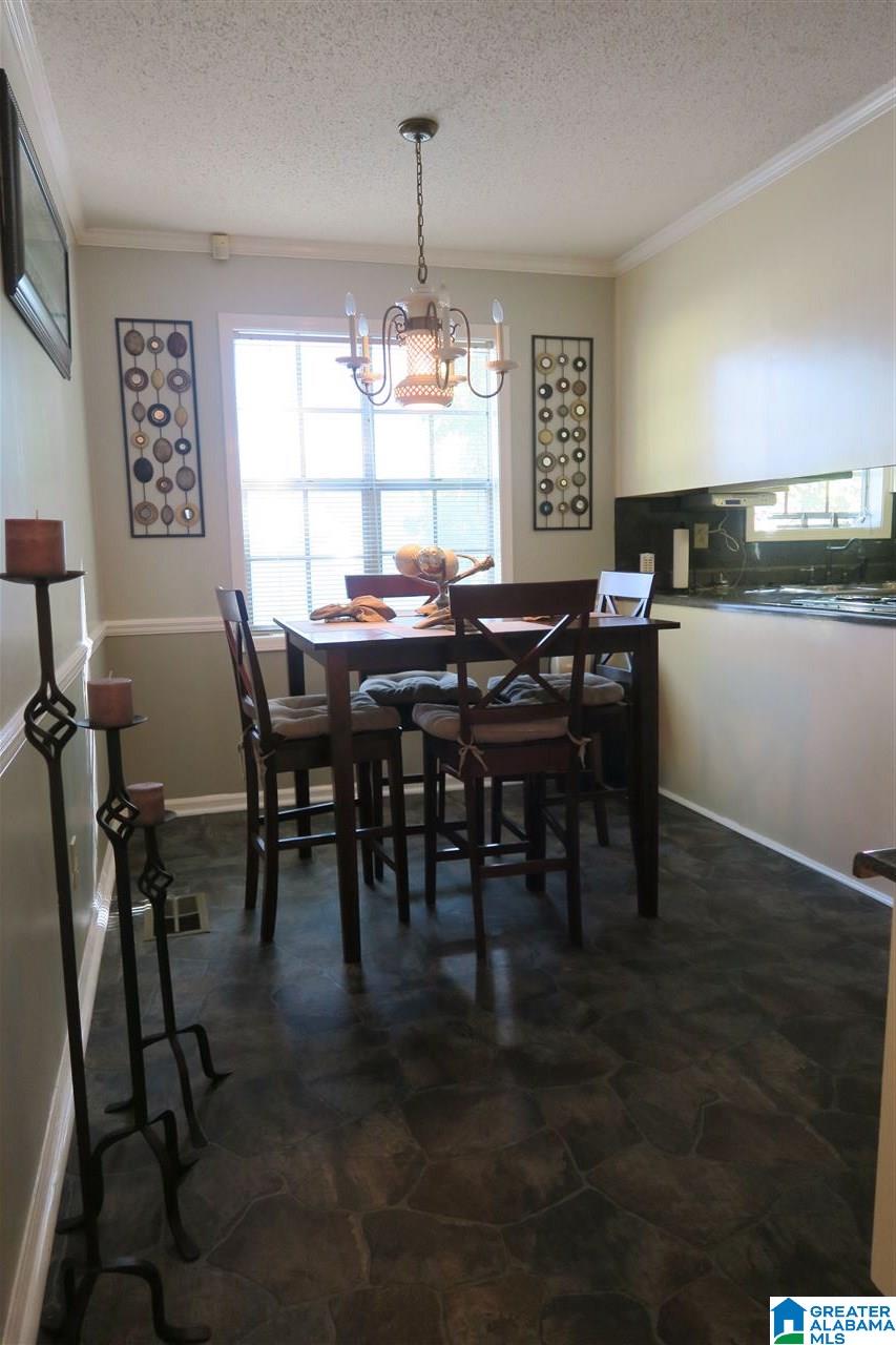 1442 Cabin Hill Road Birmingham, AL 35235 - Photo 5 of 19