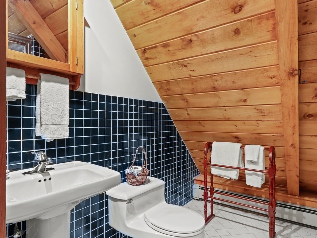 62 Maple Street Sherborn, MA 01770 - Photo 29 of 31 Gallery Image 29