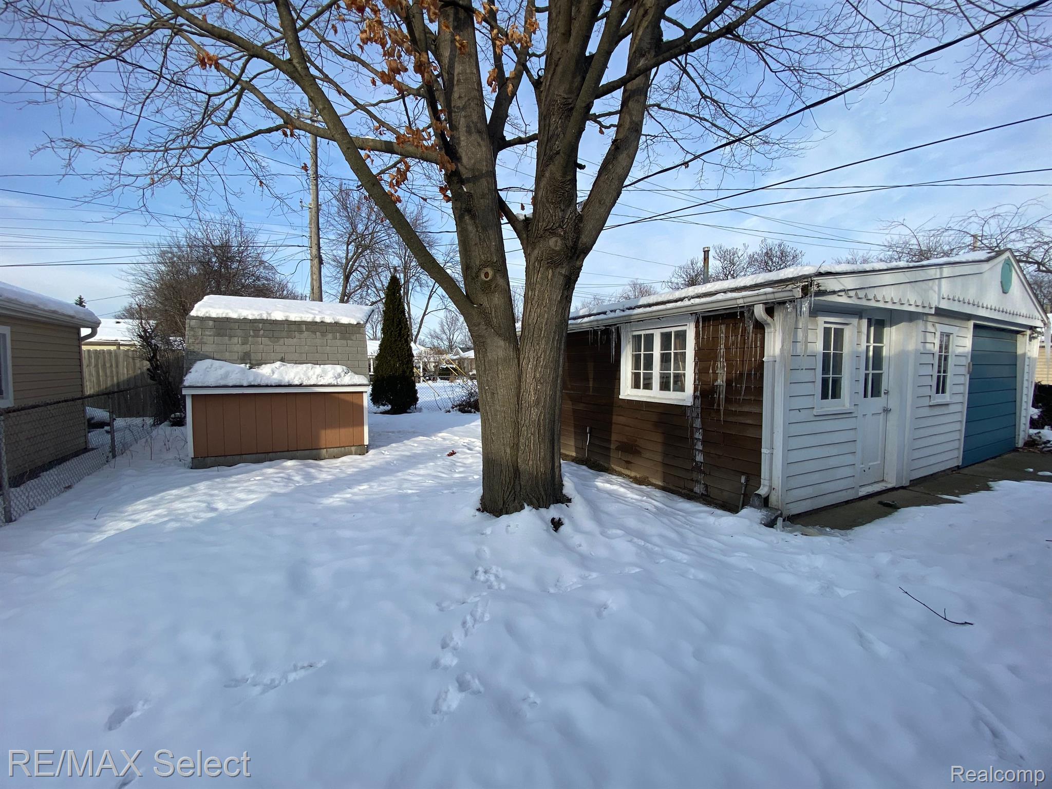 3112 Starr Road Royal Oak, MI 48073 - Photo 5 of 21